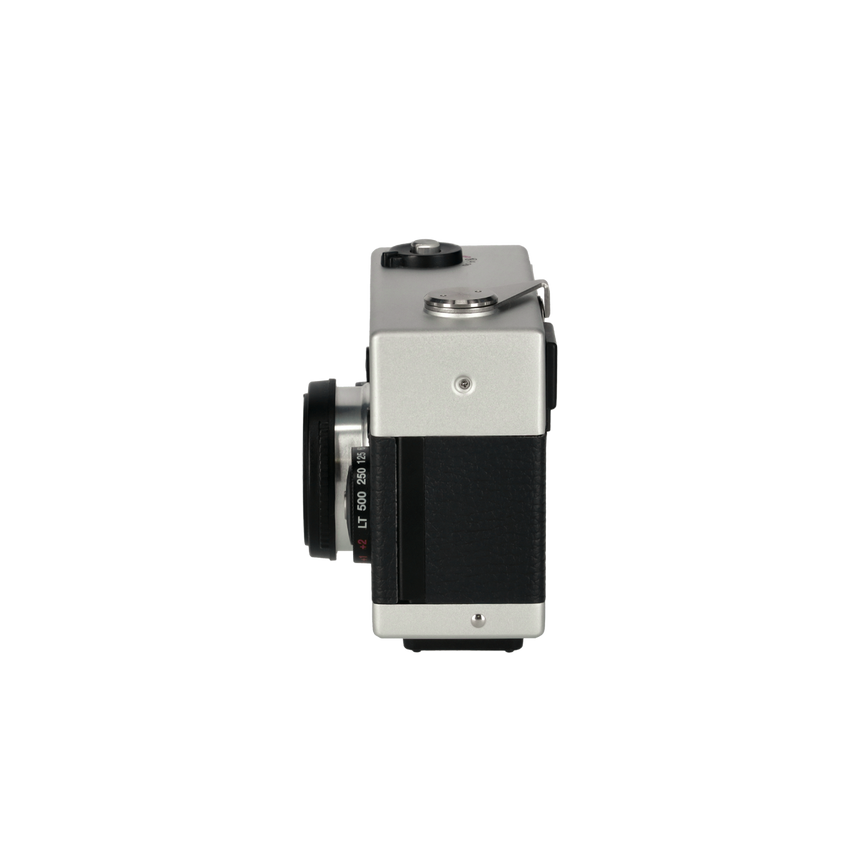 Compact Rollei 35 AF Analog Camera with the Latest Compact Rollei 35 AF Analog Camera with the Latest